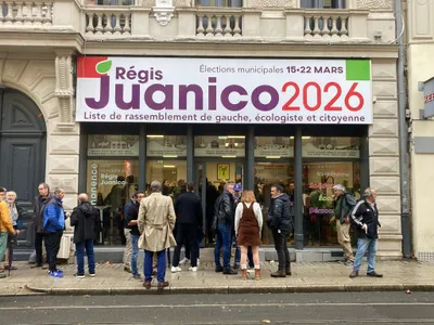 Photo de l'inauguration du local