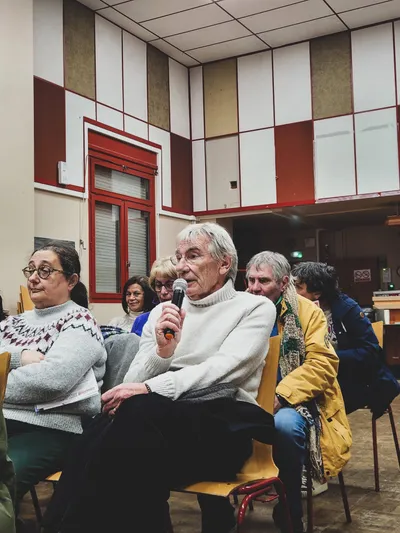 Réunion de quartier à Côte-Chaude