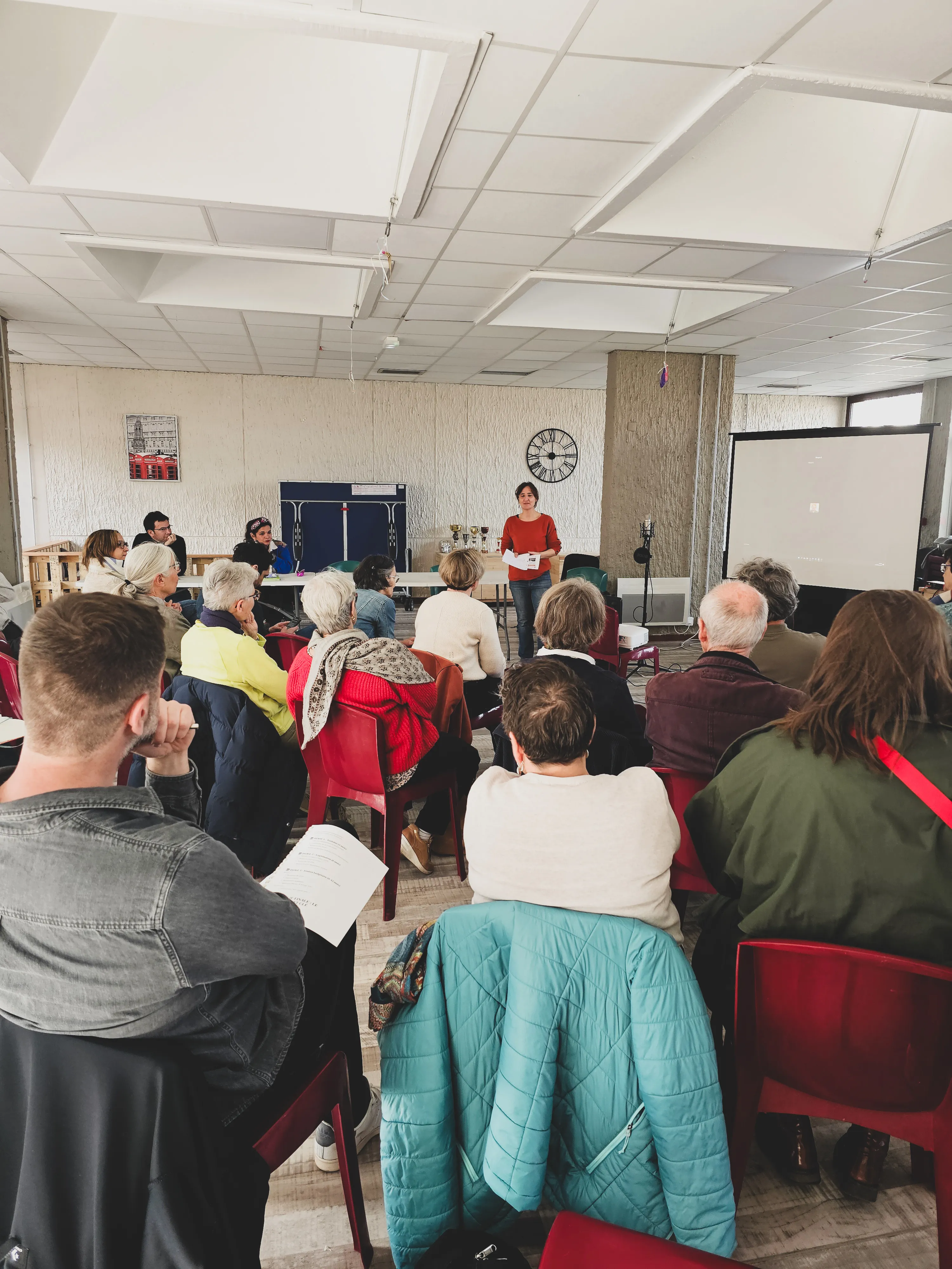 Table ronde sur l'éducation à Saint-Étienne
