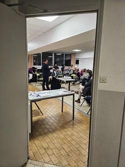 Réunion de quartier à La Métare